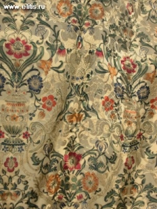 watts-fabrics-watts-big-langton-on-bellini-old-gold-olive-silk.jpg