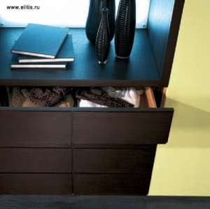 veneran-big-medium-chest-of-drawers-comod2-1-b.jpg